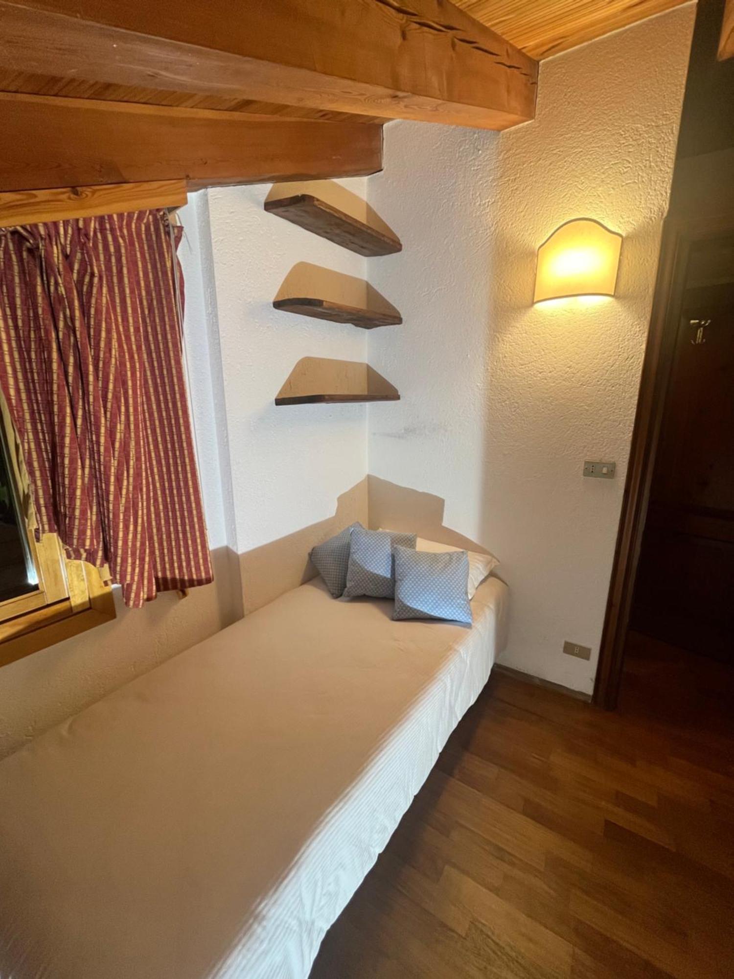 Chalet Blanc Le Duplex Courmayeur Exterior photo